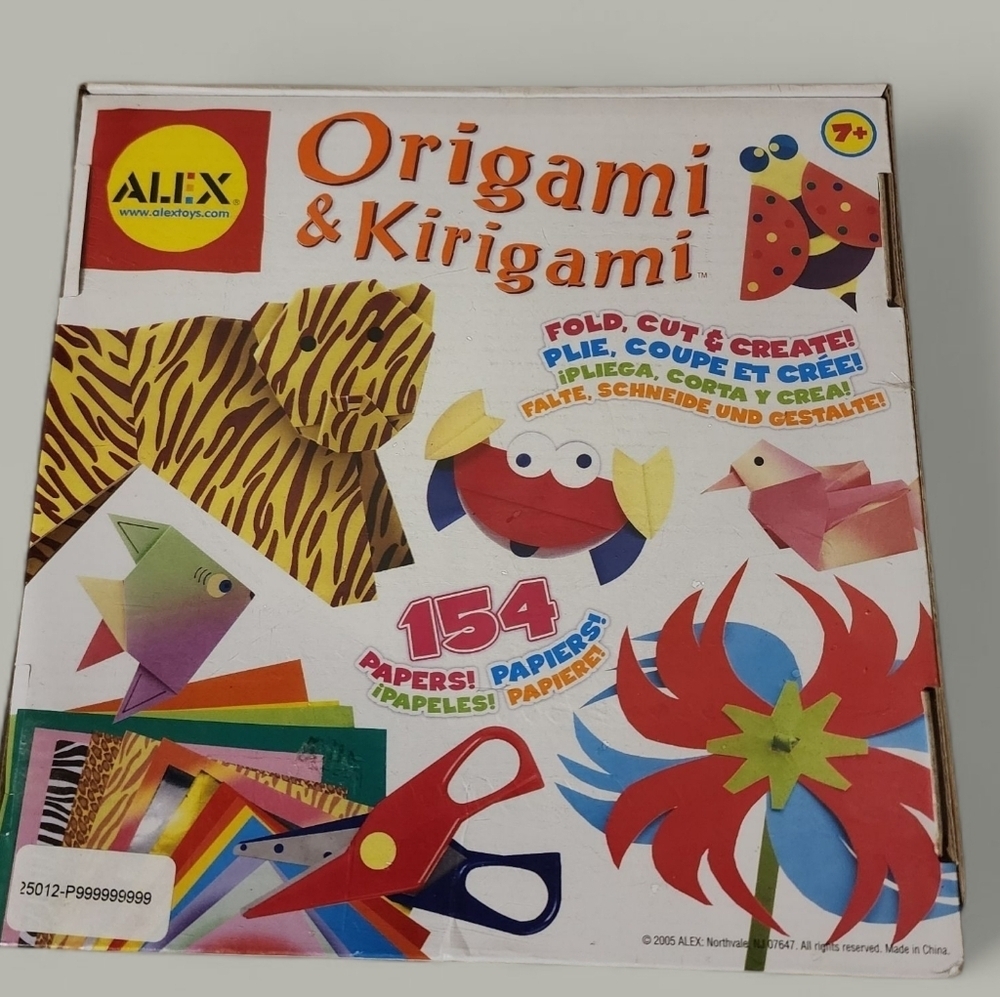 NIB Alex Toys Origami & Kirigami Kit - Kids' Crafts 7+ - Multicolor